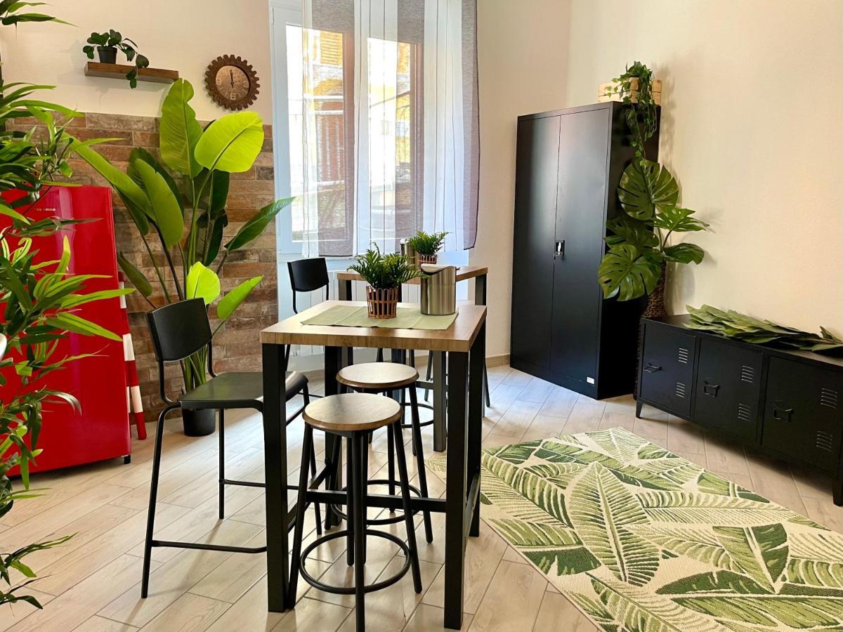 La Monstera Rooms Сестри Леванте Екстериор снимка